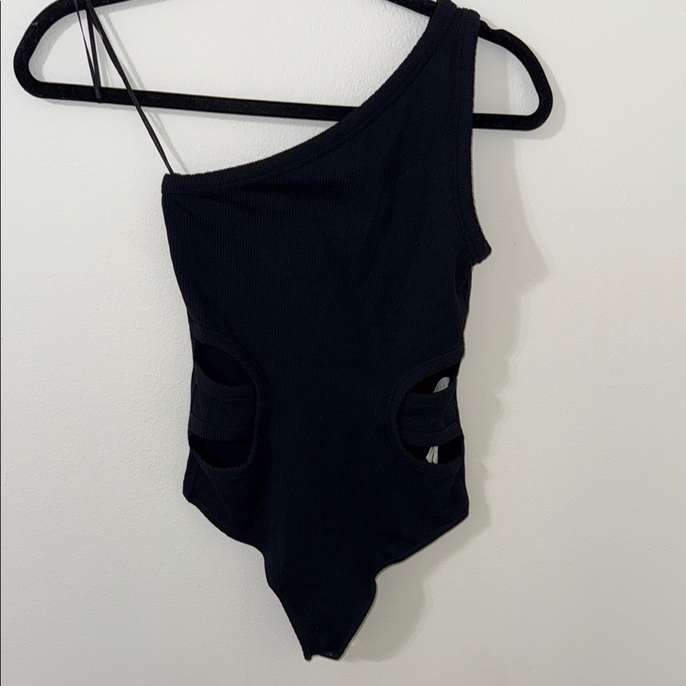 Abercrombie & Fitch Black One-Shoulder Bodysuit